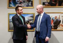 Daniel Noboa reunión con Stephen Miller para reforzar seguridad bilateral Daniel Noboa y Stephen Miller en reunión bilateral sobre seguridad Ecuador Estados Unidos