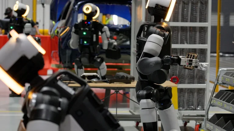Robot humanoide Atlas de Boston Dynamics en el centro RMAC de Savannah