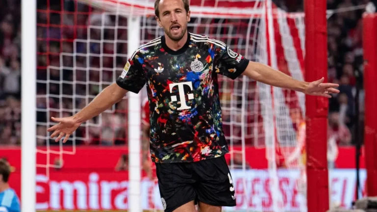 Jugadores del Bayern Múnich celebran durante la goleada 7-0 ante el Union Berlin