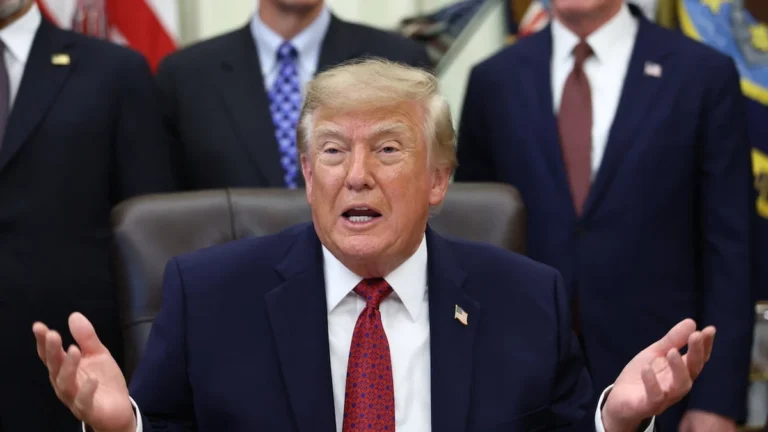 Donald Trump en el Despacho Oval