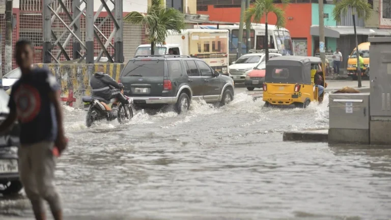 Cielo nublado anuncia lluvias por El Niño en la Costa de Ecuador