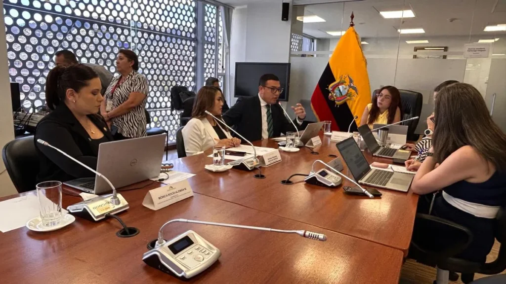 Oficinas de una entidad pública en Ecuador