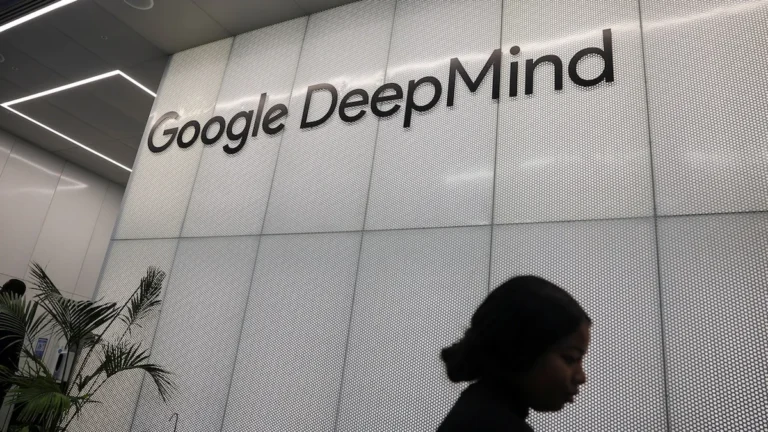 Exinvestigadores de Google DeepMind fundan la startup Emulate, especializada en modelos del mundo