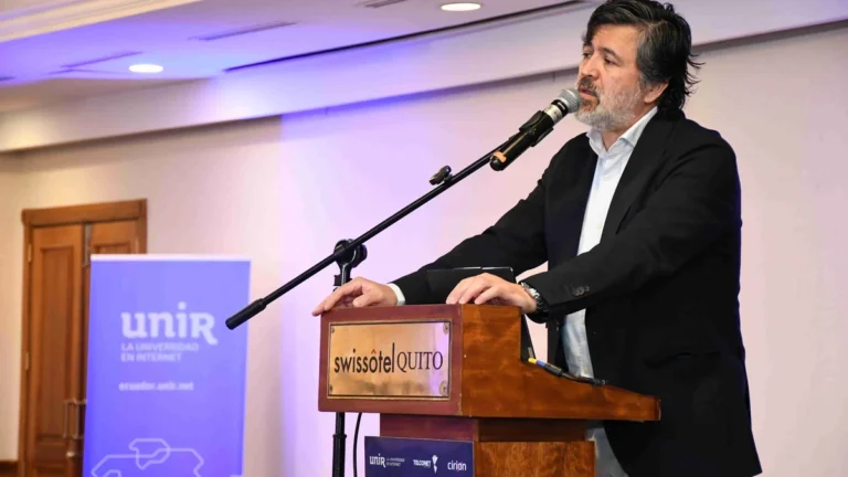 Participantes del Hackathon IA para la Innovación Empresarial de UNIR