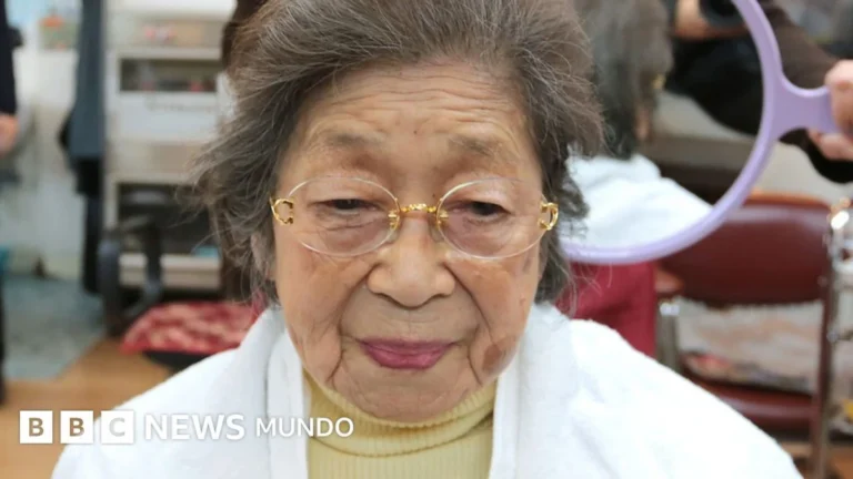 Japón registra récord de más de 100.000 personas centenarias