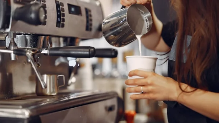 Taza servida en una de las mejores cafeterías de Sudamérica