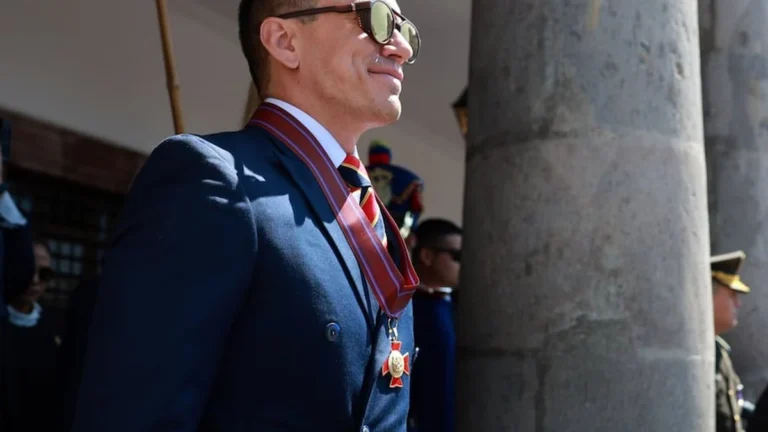 Presidente Daniel Noboa durante una entrevista, imagen referencial