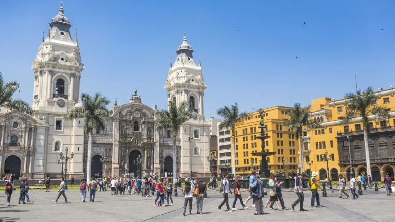Atractivos turísticos y gastronomía en el centro histórico de Lima