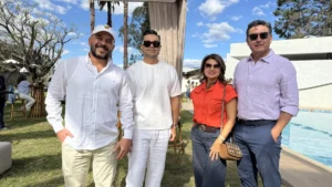 Celebración y obras del proyecto residencial ZENZ en Cumbayá
