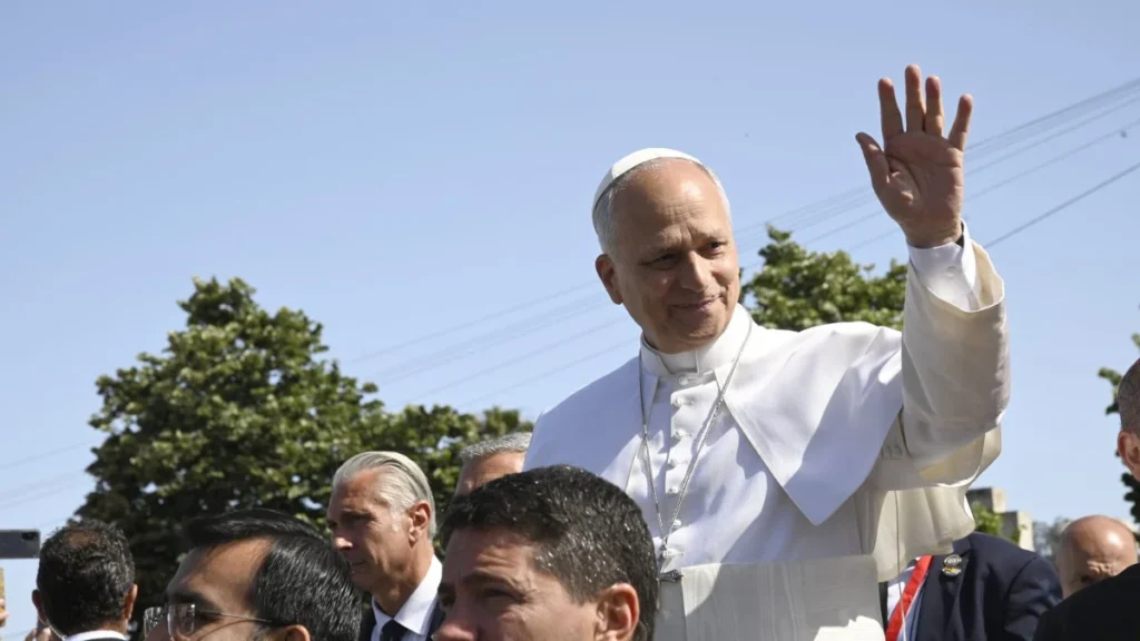 El sumo pontífice durante una audiencia pastoral en la Plaza de San Pedro