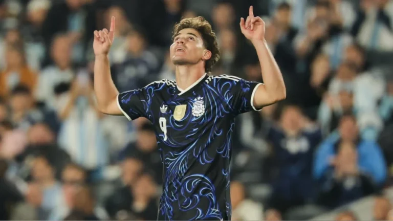 Jugadores de la Selección Argentina celebrando un gol en el amistoso ante Burkina Faso