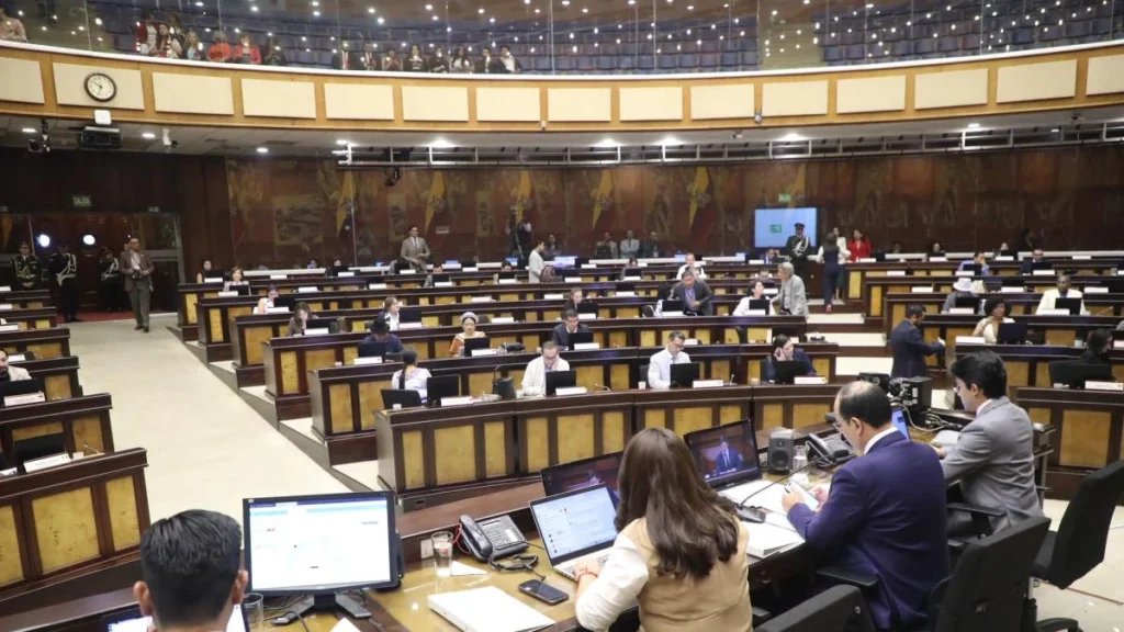 Pleno de la Asamblea Nacional debate reformas de ley