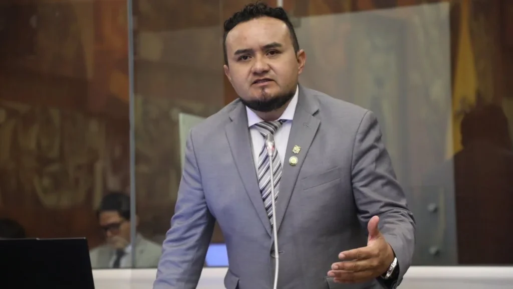 Pleno de la Asamblea Nacional de Ecuador en Quito