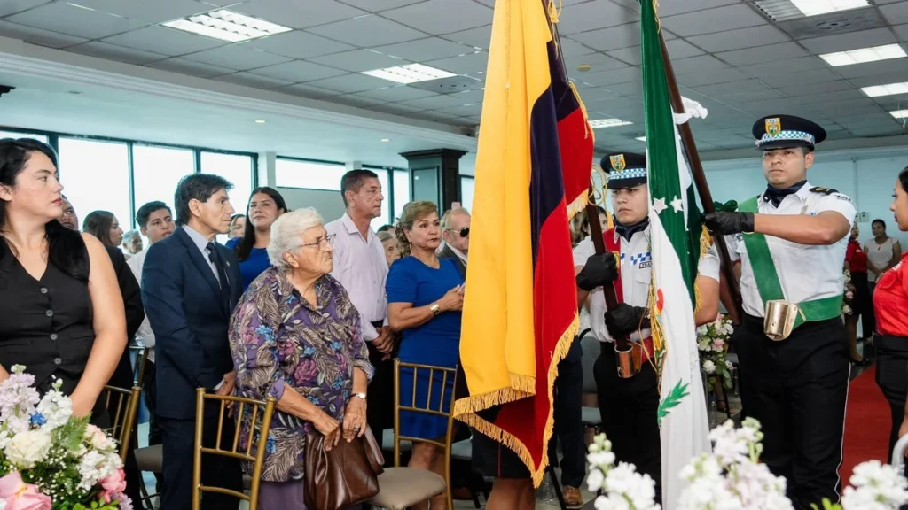 Sesión solemne por la independencia de Babahoyo