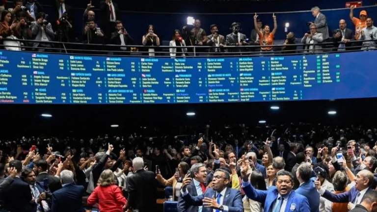 Congreso Nacional de Brasil durante el debate de la reducción de la jornada laboral
