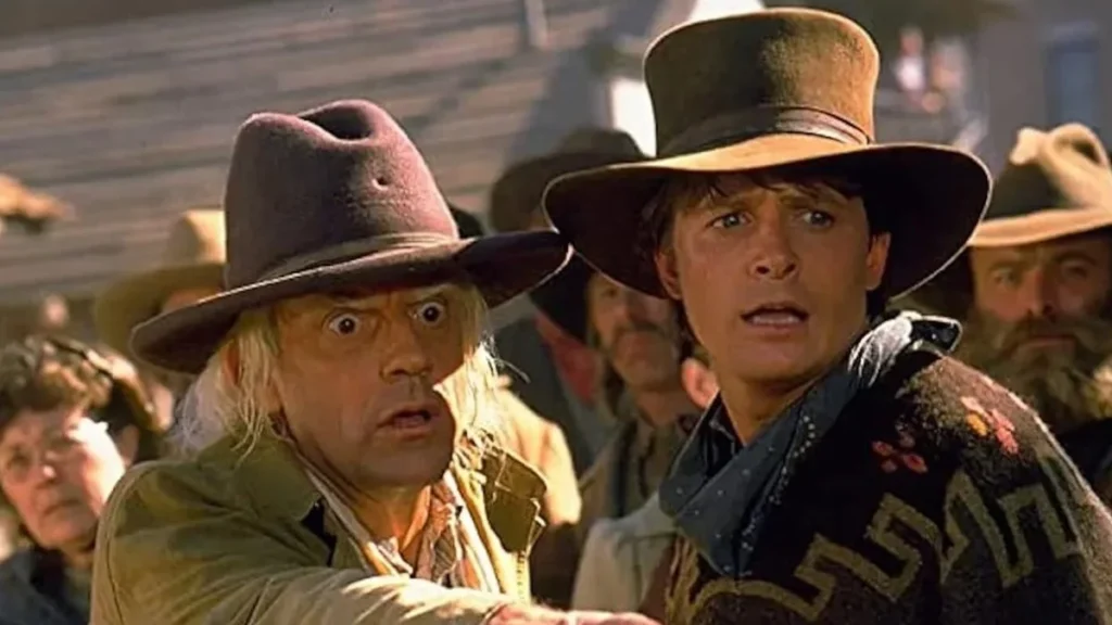 Christopher Lloyd como el Doc Brown en Volver al Futuro III