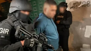 Custodia y traslado de procesados de alta peligrosidad en el sistema penitenciario