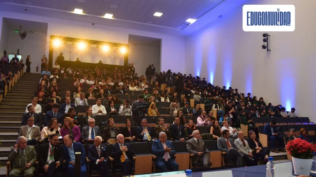 Encuentro internacional EduComunidad 2026 en Centro de Convenciones de Quito
