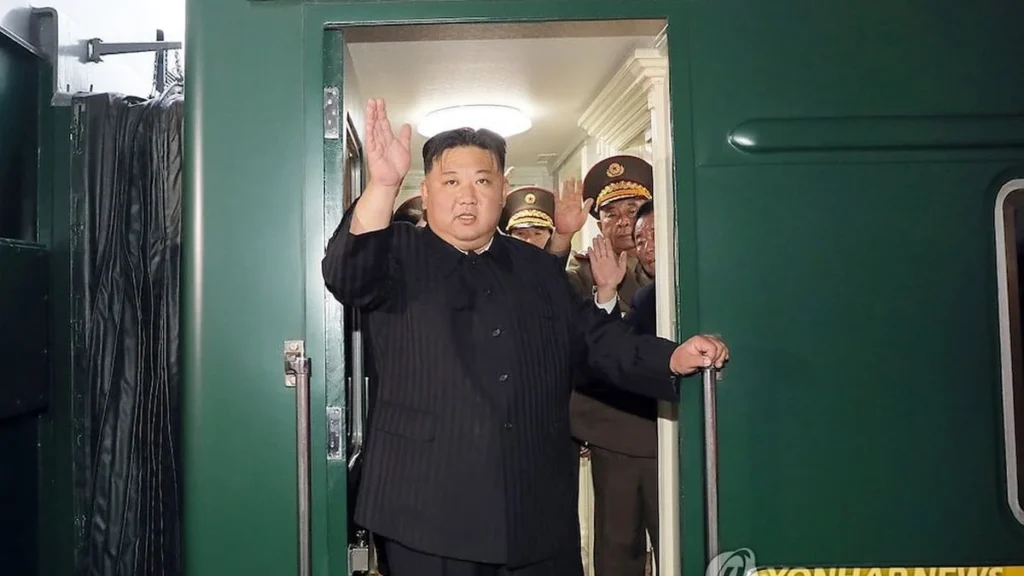 Fotografía oficial de Kim Jong-un en un acto estatal en Pionyang