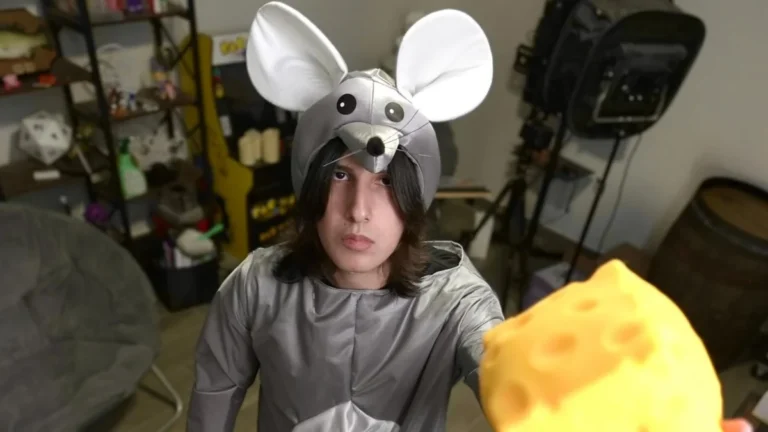 El youtuber mexicano MissaSinfonia invitado a Budokan en Ecuador