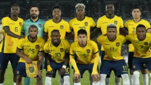 Nilson Angulo en entrenamiento con la indumentaria de la Selección de Ecuador