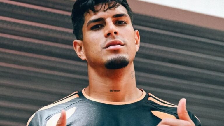 Piero Hincapié entra en la lista de Arsenal para medirse a Everton en Premier