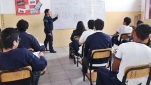Retoman clases presenciales en Guayaquil Duran y Samborondon